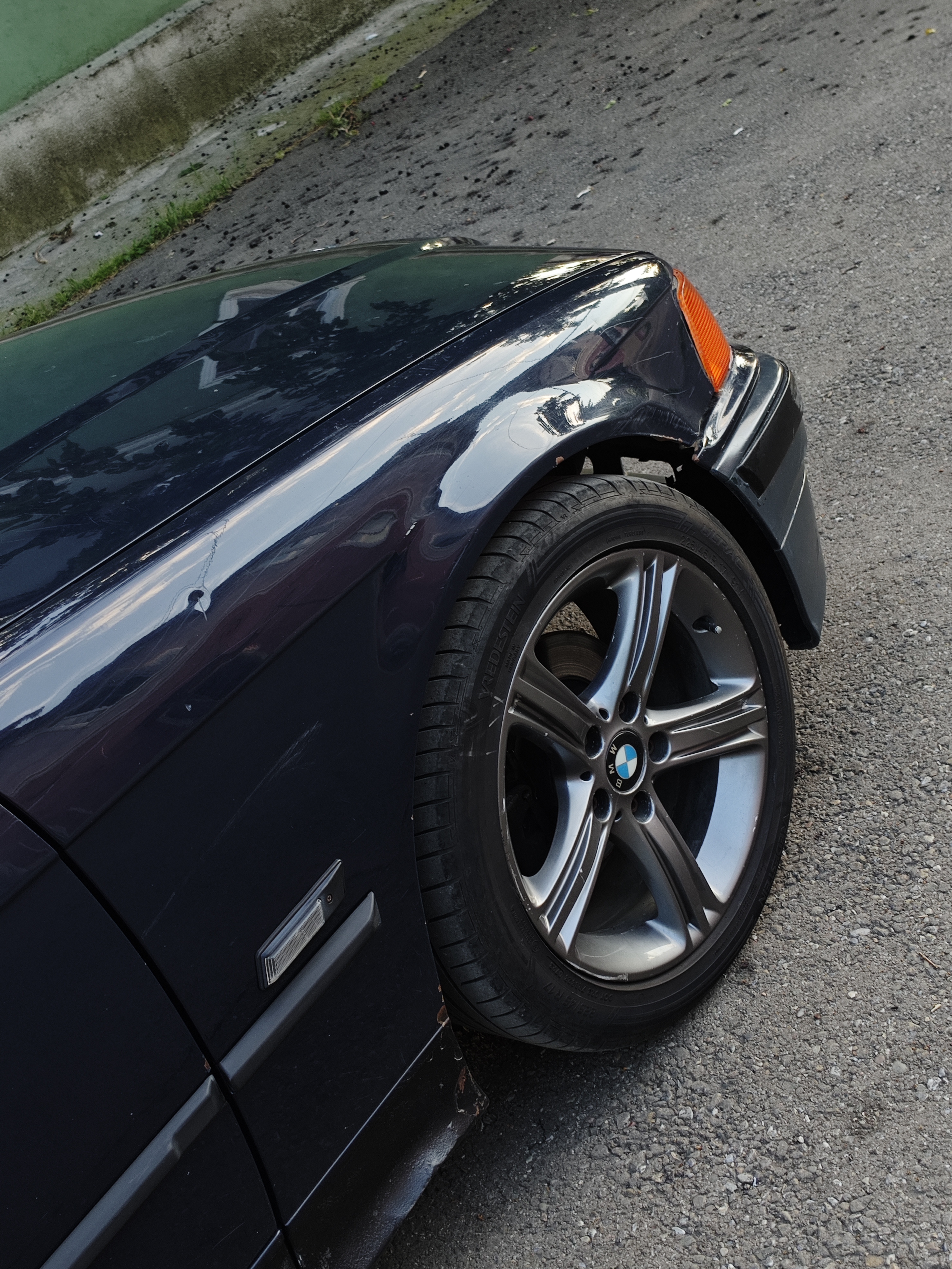 BMW E36 ფოტო 3
